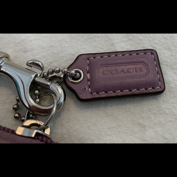 Coach Women’s Light Purple Wristlet Handbag Purse Clutch Canvas Logo - Picture 5 of 7